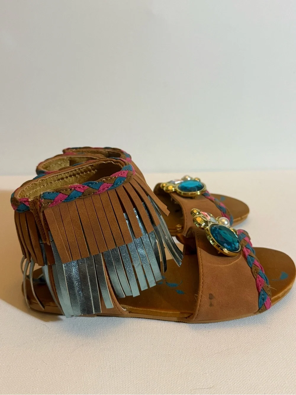 Disney‎ Pocahontas Fringe Flat Sandals Velcro Strap Brown/Blue 13